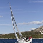 Elan E4