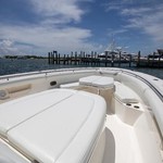 Boston Whaler 370 Outrage