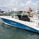 Boston Whaler 370 Outrage