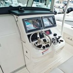 Boston Whaler 380 Outrage