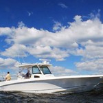 Boston Whaler 380 Outrage