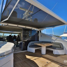 Sunseeker Predator 82