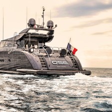 Léopard 31 open