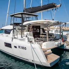 Lagoon 42