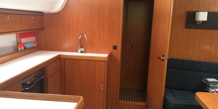 Bavaria Cruiser 51