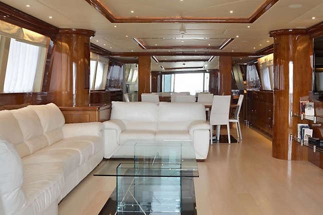 Falcon Yachts Magic Dream