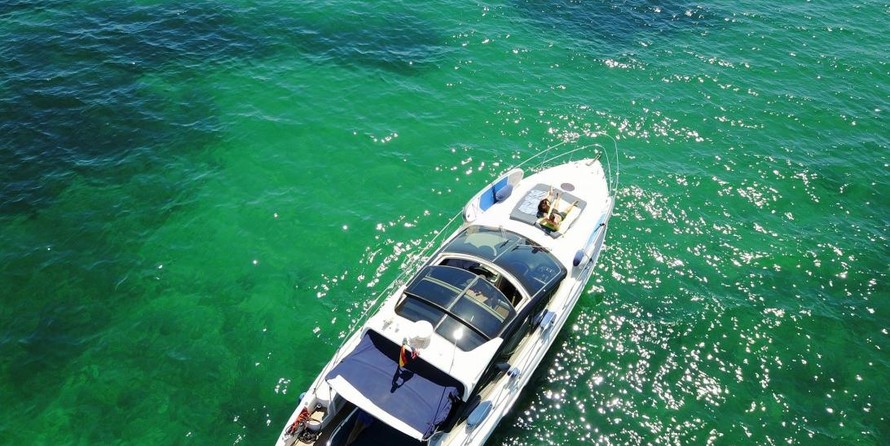 Atlantis 55