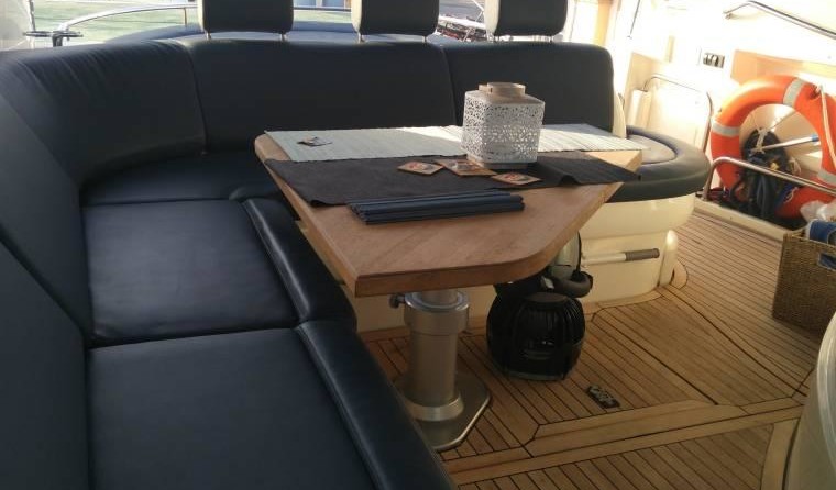 Atlantis 55