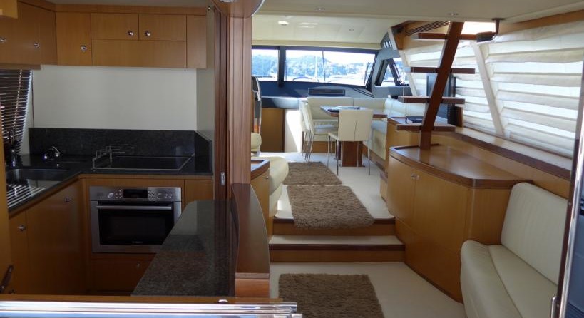 Ferretti 630