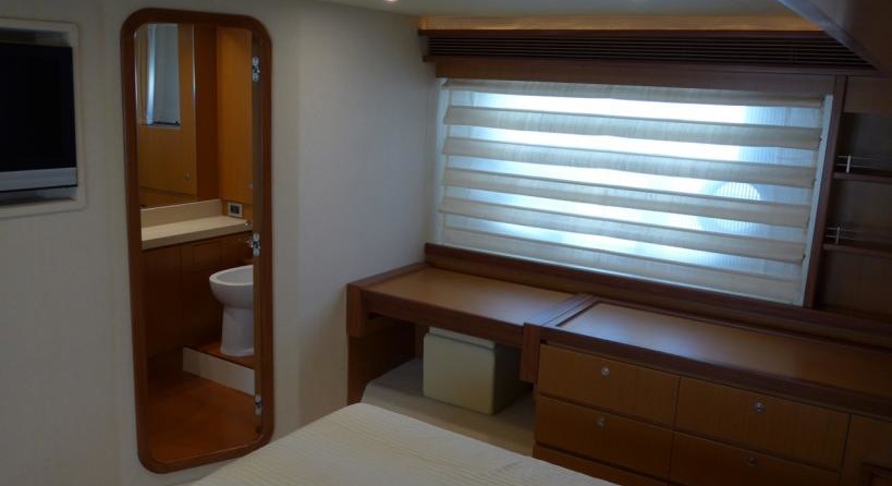 Ferretti 630