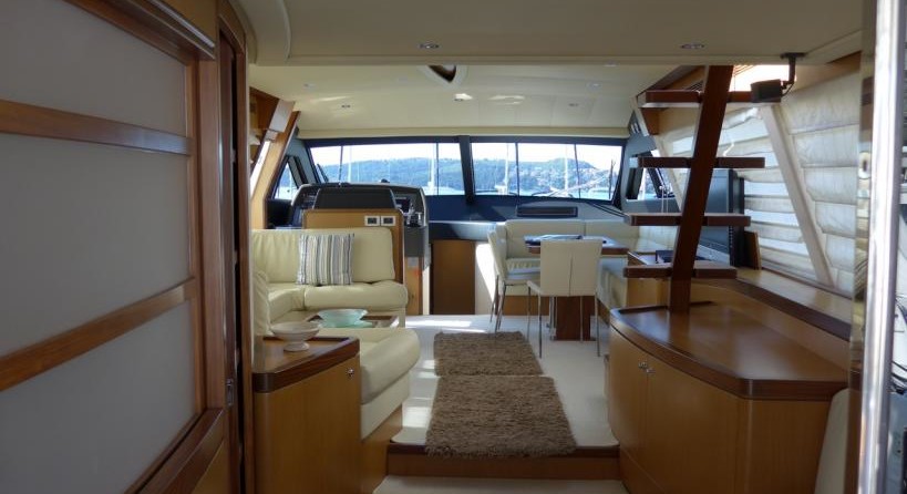 Ferretti 630