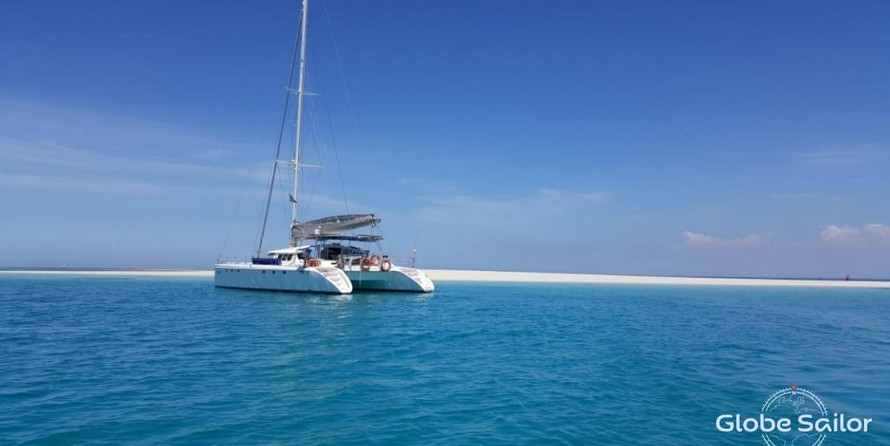 Fountaine Pajot Marquise 56