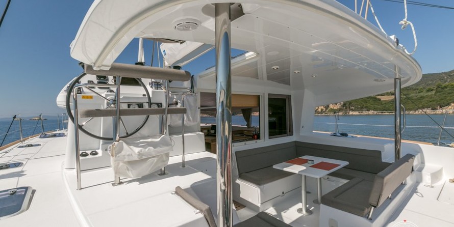 Lagoon 400 S2