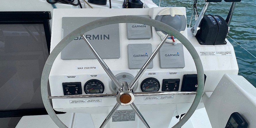 Fountaine Pajot Astréa 42