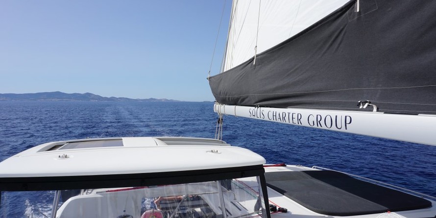 Lagoon 450 SporTop