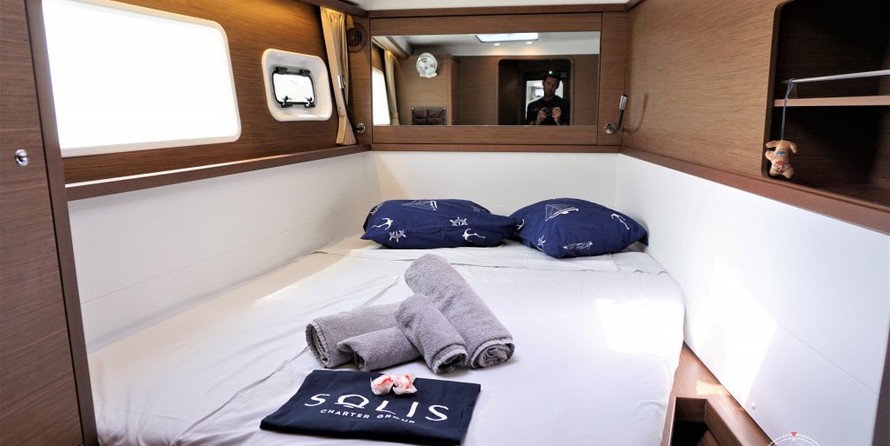 Lagoon 450 SporTop