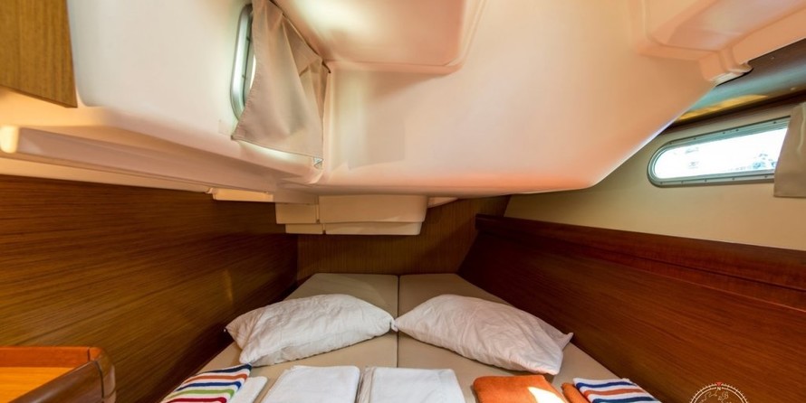 Jeanneau Sun Odyssey 42i