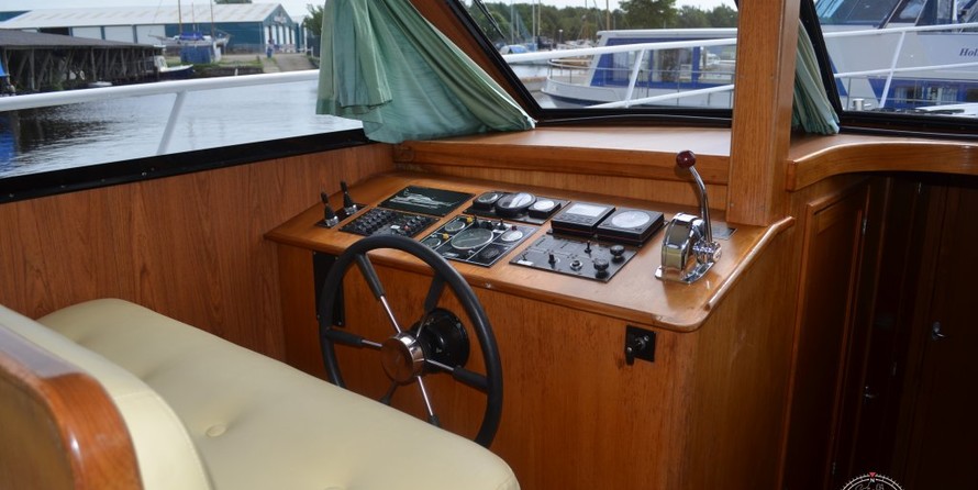 De Alm  Almtrawler 1200 AD