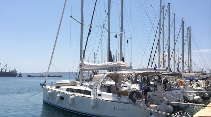 Beneteau Oceanis 38