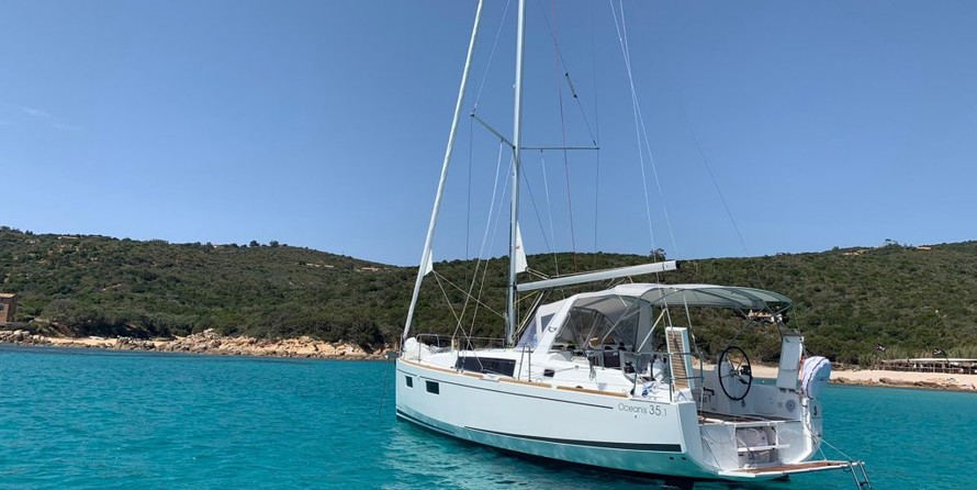 Beneteau Oceanis 35.1