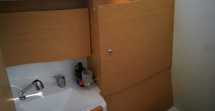 Beneteau Oceanis 35.1