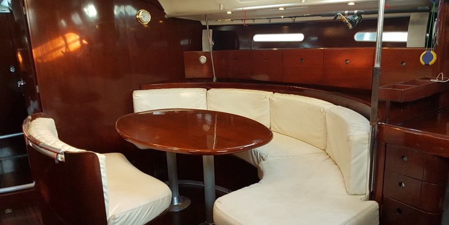 Beneteau First 45F5