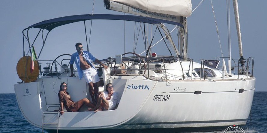 Beneteau Oceanis 54