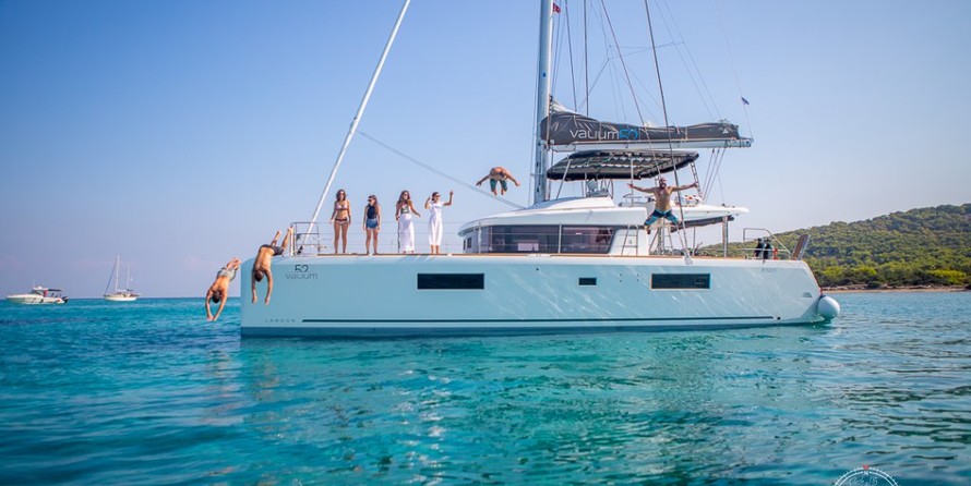 Lagoon 52 Fly