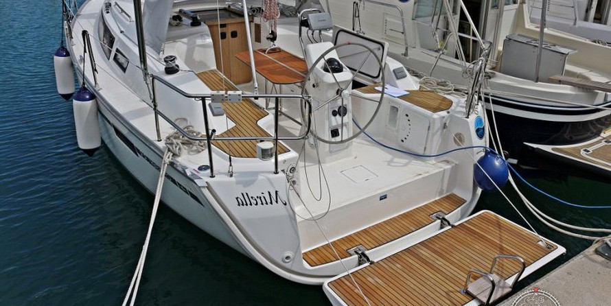 Bavaria 33 Cruiser