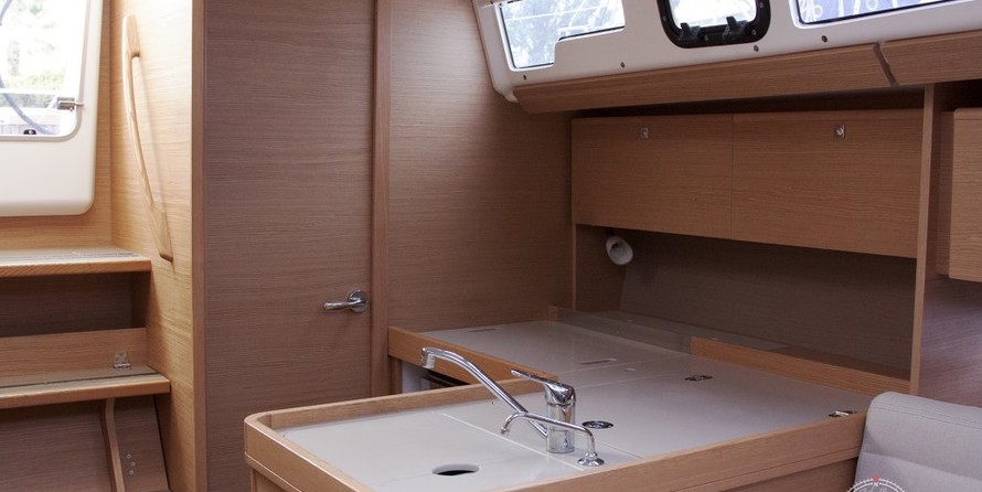 Dufour 350 Grand Large