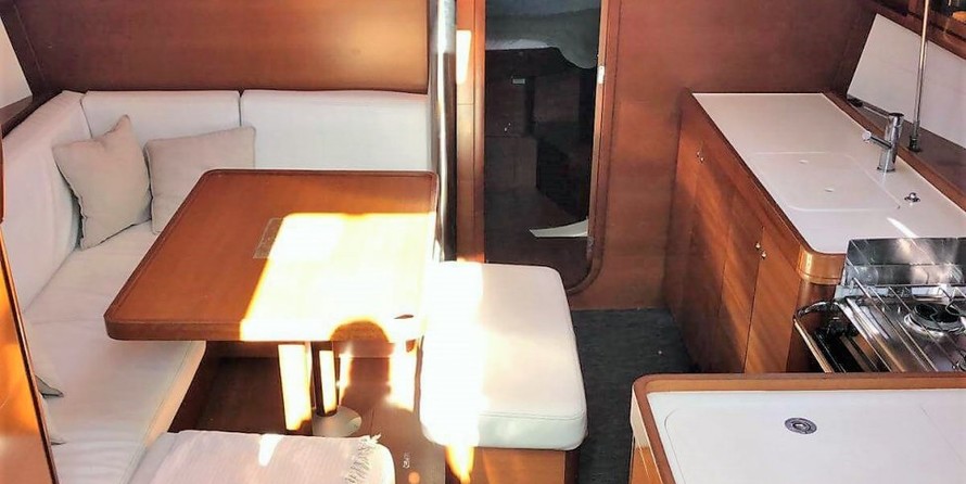 Dufour 405 Grand Large