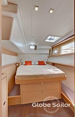 Lagoon 450 SporTop