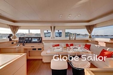Lagoon 450 SporTop