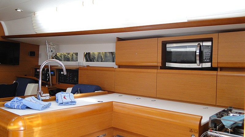 Jeanneau 54