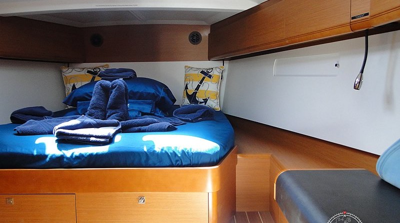 Jeanneau 54
