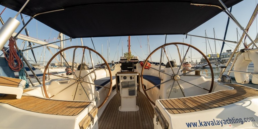 Bavaria 44