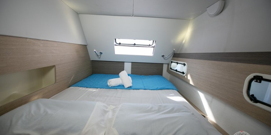 Bali catamarans 4.0 lounge