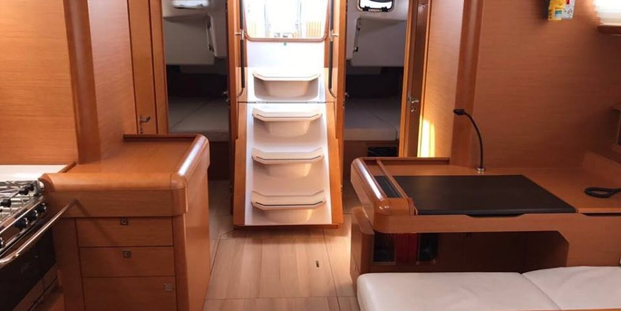 Jeanneau Sun Odyssey 519