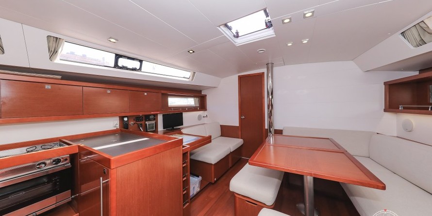 Beneteau Oceanis 45
