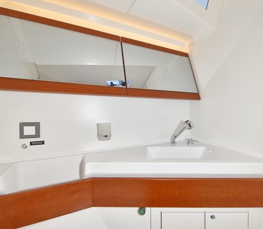 Beneteau Oceanis 46.1