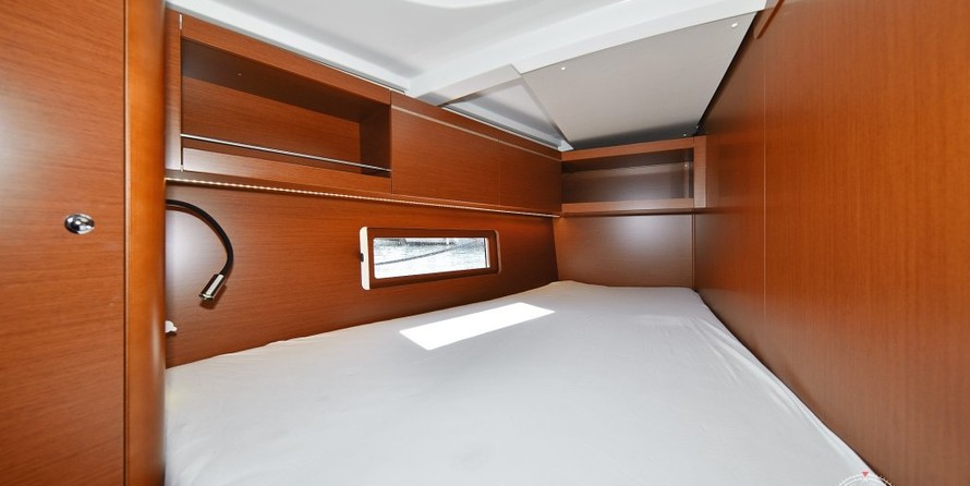 Beneteau Oceanis 46.1