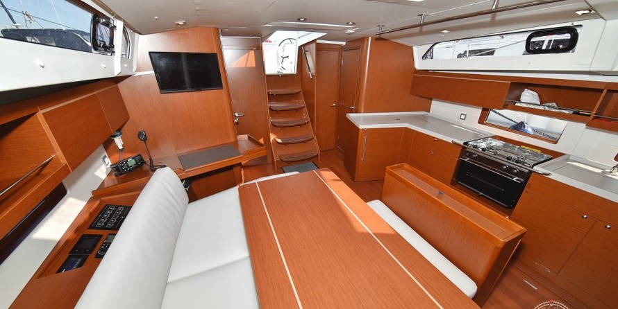 Beneteau Oceanis 46.1