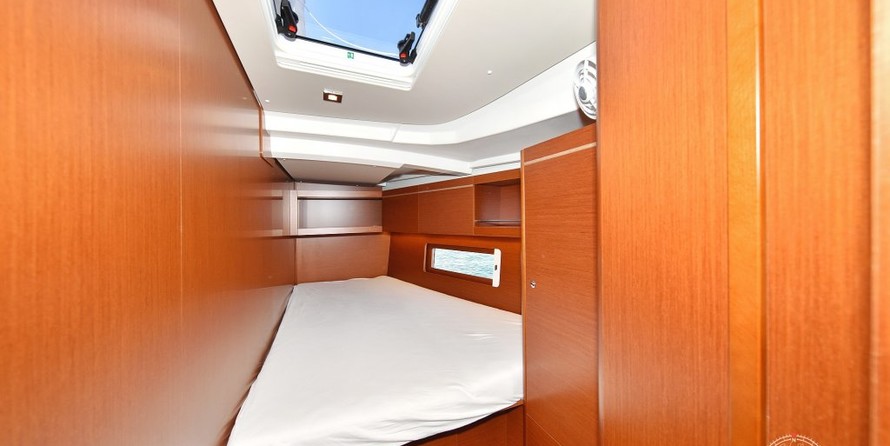 Beneteau Oceanis 46.1