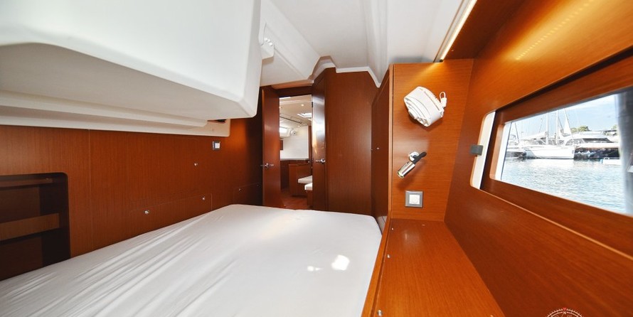 Beneteau Oceanis 46.1