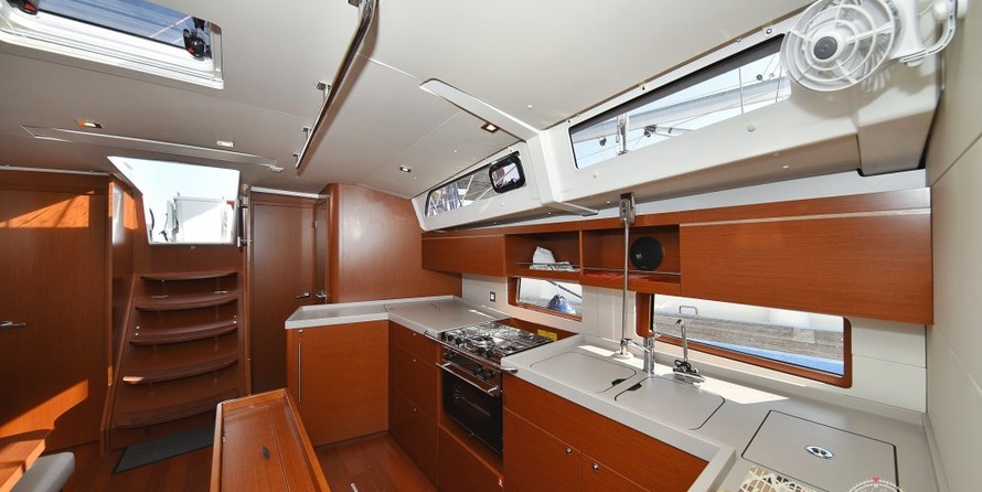 Beneteau Oceanis 46.1