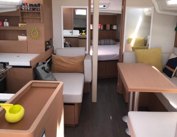 Jeanneau Sun Odyssey 410