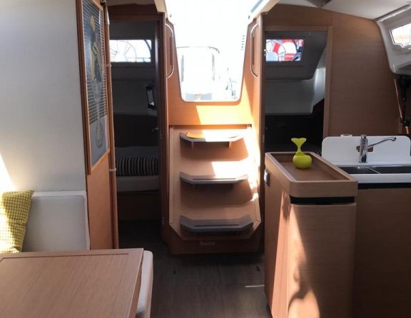 Jeanneau Sun Odyssey 410