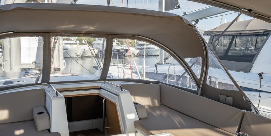 Jeanneau 54