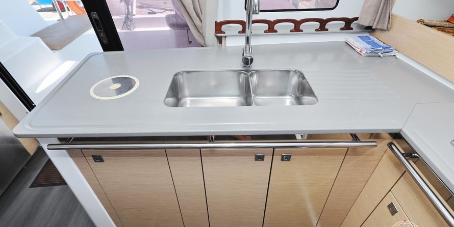 Fountaine Pajot Lipari 41