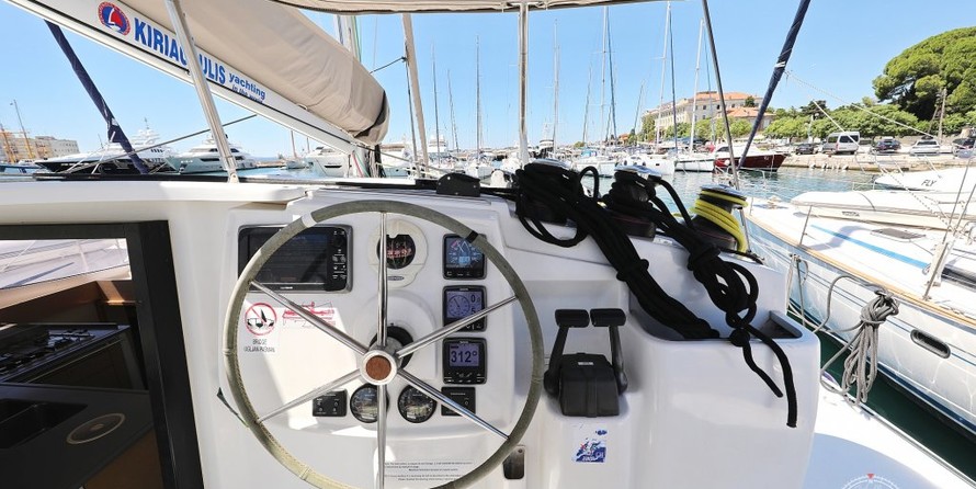 Fountaine Pajot Lipari 41